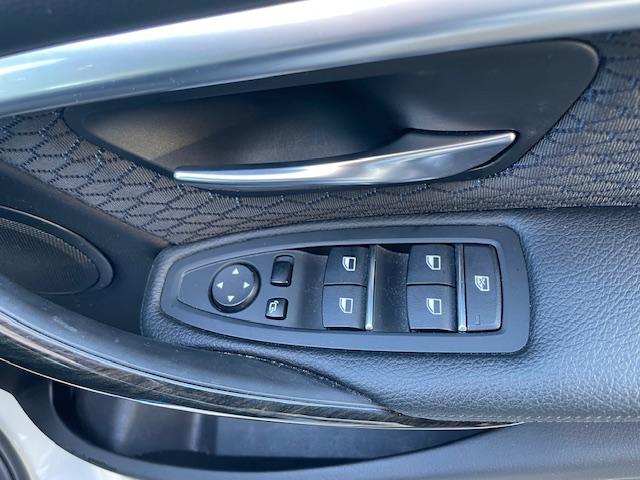 3シリーズ 320d Mスポーツ 1オーナー・LCI最終モデル・ACC・BSM・LEDヘッドライト・第6世代iDriveナビ・Bカメラ・BTオーディオ・DVD・MSV・ETC・スマキー・パドルシフト・ヒーター付Pシート・禁煙車(24枚目)