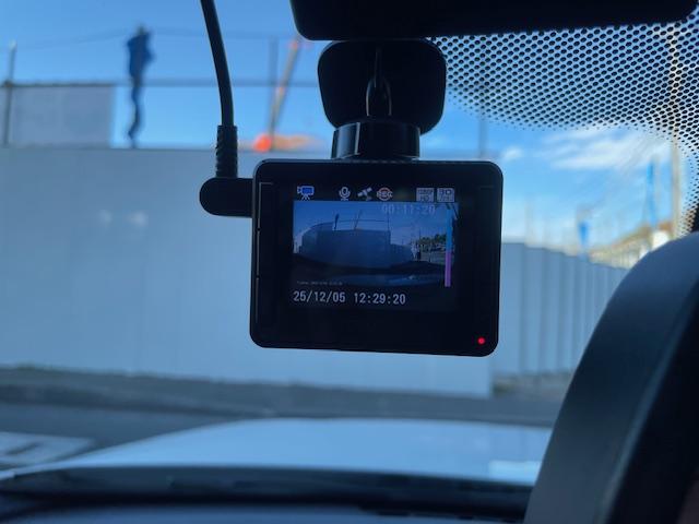 3シリーズ 320d Mスポーツ 1オーナー・LCI最終モデル・ACC・BSM・LEDヘッドライト・第6世代iDriveナビ・Bカメラ・BTオーディオ・DVD・MSV・ETC・スマキー・パドルシフト・ヒーター付Pシート・禁煙車(27枚目)