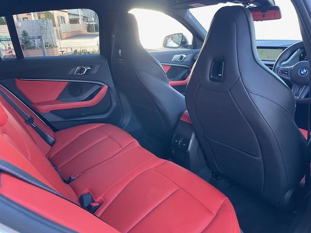 １シリーズ １１８ｄ　Ｍスポーツエディションジョイ＋ハイラインＰ　１オーナー・Ｍスポーツプラスパッケージ・ナビゲーション・コンフォート・ハイラインパッケージ（レッドレザー）・バックカメラ・ＥＴＣ・ＡＣＣ・Ｍブレーキ・Ｐシート・シートＨ・ＥＴＣ・１８ＡＷ（13枚目）