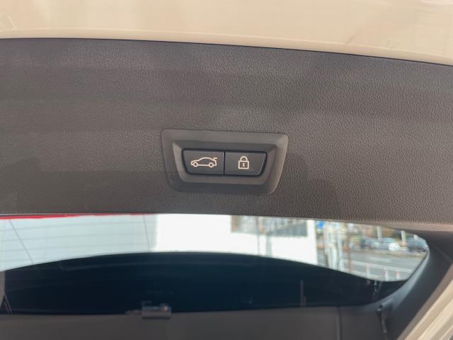 １シリーズ １１８ｄ　Ｍスポーツエディションジョイ＋ハイラインＰ　赤レザー・メモリー機能付きパワーシート・シートヒーター・ナビ・地デジ・Ｂカメラ・ＡＣＣ・ＬＣＷ・Ｐバックドア・ＬＥＤヘッドライト・前後ドラレコ・１８ＡＷ（29枚目）