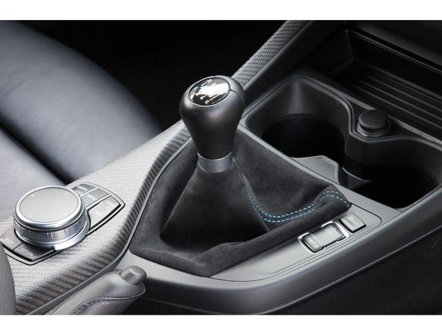 黒革 純正19AW ワンオーナー 新車保証付き 6MTモデル(19枚目)