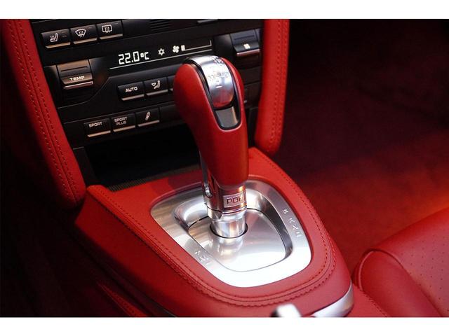 ９１１ ９１１ターボ　スポーツクロノＰＫＧ　サンルーフ　ナチュラルレッドレザー　スポーツステアリング　ＢＯＳＥサウンド　バックカメラ　ディーラー記録簿　後期ＰＤＫモデル（39枚目）