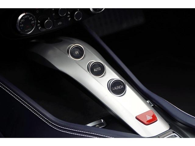 カリフォルニアＴ ベースグレード　Ｆ１　ＤＣＴ　ＬＥＤカーボンドライビングゾーン　ＯＰ鍛造２０インチＡＷ　ブルースターリングインテリア　ＡｐｐｌｅＣａｒＰｌａｙ　正規ディーラー車（50枚目）