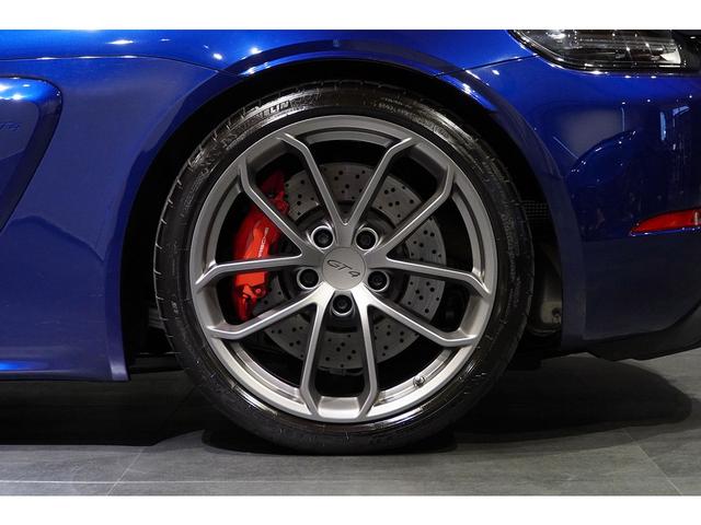 ７１８ケイマン ７１８ケイマンＧＴ４　６ＭＴ　ゲンチアンブルーメタリック　クロノＰＫＧ　ＰＤＬＳ＋付きＬＥＤヘッドライト　ＢＯＳＥサウンドシステム　シートヒーター　１オーナー（8枚目）