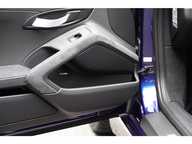 ７１８ケイマン ７１８ケイマンＧＴ４　６ＭＴ　ゲンチアンブルーメタリック　クロノＰＫＧ　ＰＤＬＳ＋付きＬＥＤヘッドライト　ＢＯＳＥサウンドシステム　シートヒーター　１オーナー（30枚目）