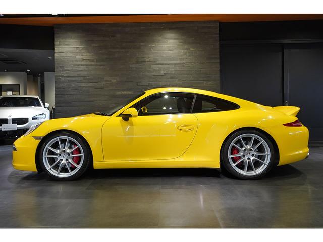 ９１１ ９１１カレラＳ　ＰＤＫ　レーシングイエロー　スポーツデザインＰＫＧ　スポーツクロノＰＫＧ　ＰＡＳＭスポーツシャシー　スポーツデザインステア　シートヒーター（3枚目）