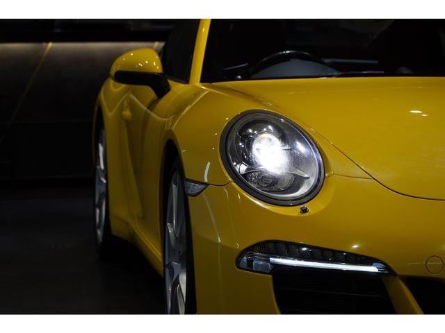 ９１１ ９１１カレラＳ　ＰＤＫ　レーシングイエロー　スポーツデザインＰＫＧ　スポーツクロノＰＫＧ　ＰＡＳＭスポーツシャシー　スポーツデザインステア　シートヒーター（26枚目）
