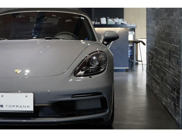 ７１８ボクスター ７１８ボクスターＧＴＳ　４．０　スポクロ　スポエグ　左ハンドル　アークティックグレー　カーボンインテリアＰＫＧ　ＰＤＬＳ＋ヘッドライト　シートヒーター　１オーナー　新車保証付き（21枚目）