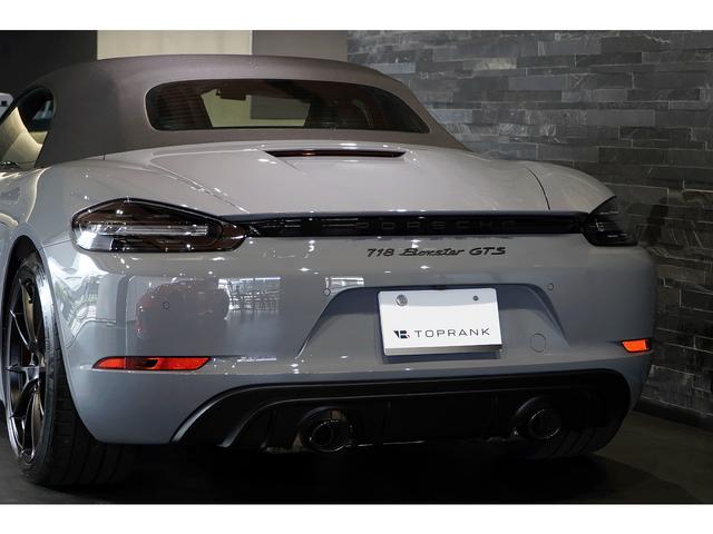 ７１８ボクスター ７１８ボクスターＧＴＳ　４．０　スポクロ　スポエグ　左ハンドル　アークティックグレー　カーボンインテリアＰＫＧ　ＰＤＬＳ＋ヘッドライト　シートヒーター　１オーナー　新車保証付き（29枚目）