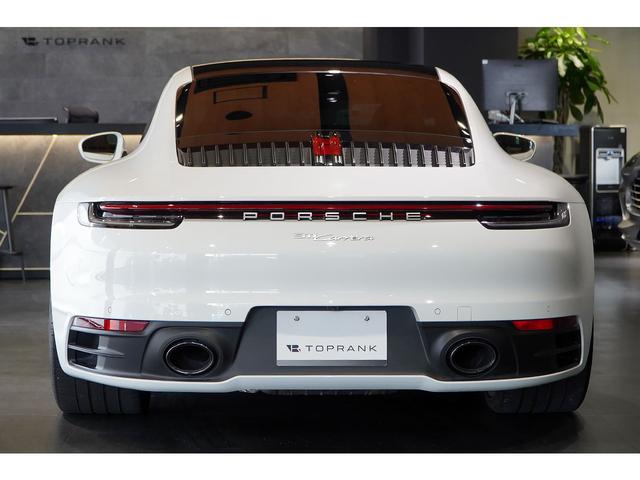 ９１１ ９１１カレラ　ＰＤＫ　ＰＣＣＢ　スポクロ　スポエグ　ビスポークレザーインテリア　レーンチェンジアシスト　２０／２１インチカレラＳホイール　シートヒーター（17枚目）