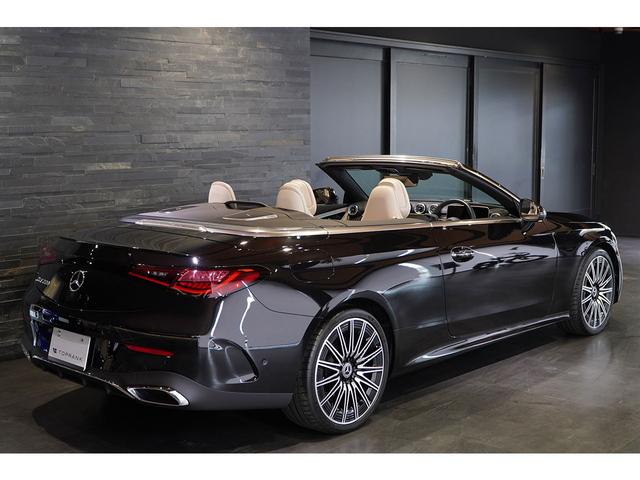 ＣＬＥ ＣＬＥ２００　カブリオレ　スポーツ　ベージュレザー　レッドソフトトップ　ＥＸＣ＆ドライバーズＰＫＧ　Ｂｕｒｍｅｓｔｅｒ　１オーナー　新車保証（17枚目）