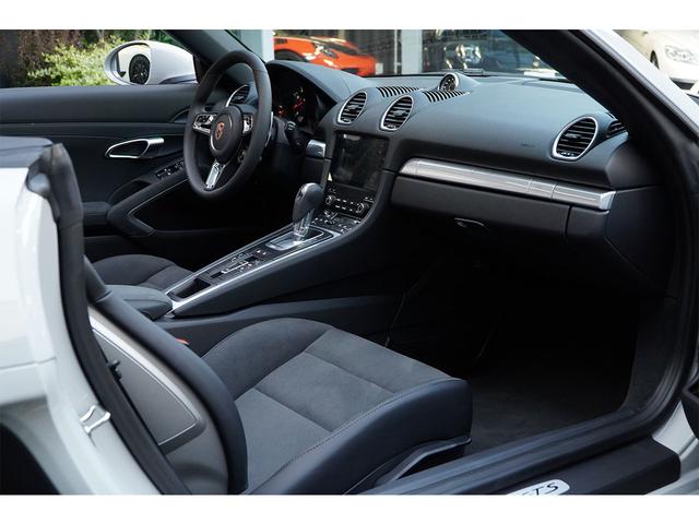 ７１８ボクスター ７１８ボクスターＧＴＳ　４．０　ＰＤＫ　ＳＰカラー／クレヨン　ＰＤＬＳ付きＬＥＤヘッドライト　ＡＣＣ　レーンチェンジアシスト　２０２５ｙモデル　１オーナー　左Ｈ　走行７００ｋｍ（35枚目）