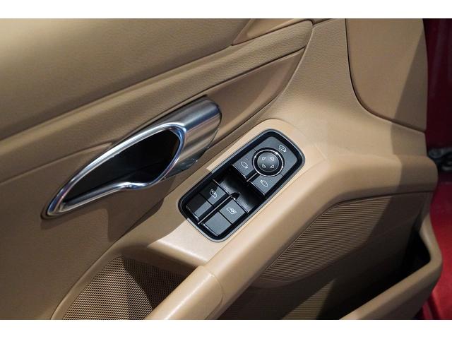 ボクスター ボクスターS S PDK 左ハンドル 希少色アマランスレッド スポーツクロノPKG パワークラフトマフラー ベージュインテリア ブラウン幌 MY2014 PDLS(36枚目)