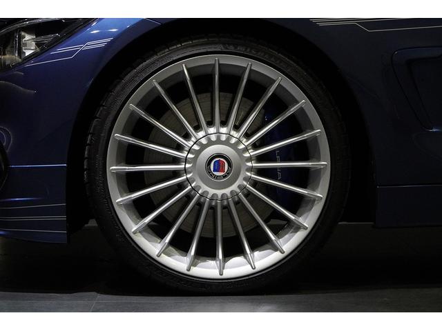 B4 Sビターボ カブリオ 左ハンドル アルピナブルー アイボリーインテリア ラヴァリナステアリング アダプティブクルーズ レイヤードサウンド(6枚目)