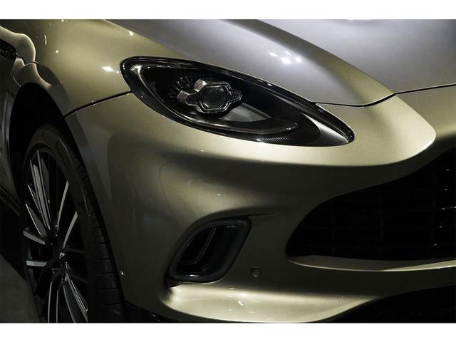 ＤＢＸ ベースグレード　「Ｑ」インテリアトリム　スポーツエキゾースト　２３インチＡＷ　ゴールドキャリパー　ステアリングヒーター　スモークテールライト（28枚目）