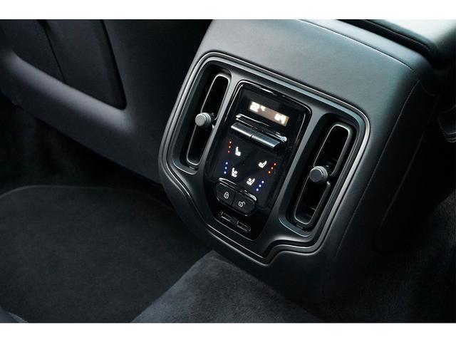 ＤＢＸ ベースグレード　「Ｑ」インテリアトリム　スポーツエキゾースト　２３インチＡＷ　ゴールドキャリパー　ステアリングヒーター　スモークテールライト（35枚目）