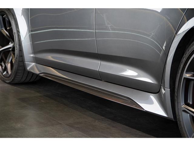 ＲＳ６アバント パフォーマンス ベースグレード　ＲＳスポーツエキゾースト　ＲＳスポーツサス＋　パノラマＳＲ　カーボン＆ブラックスタイリング　コニャック革　ワンオーナー（22枚目）