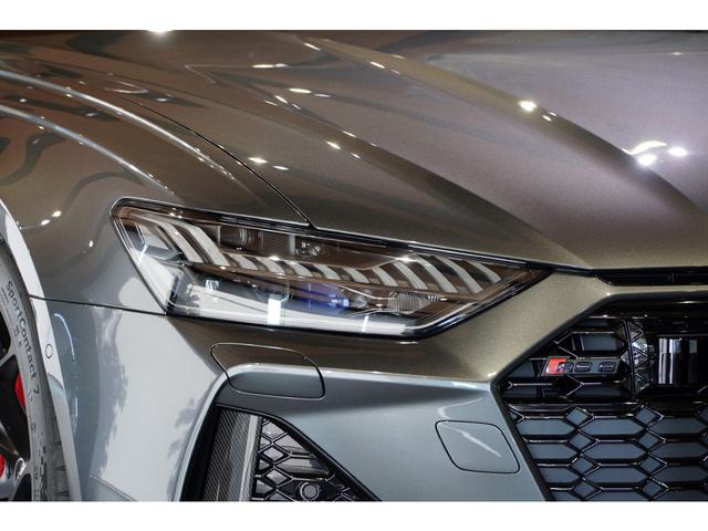 ＲＳ６アバント パフォーマンス ベースグレード　ＲＳスポーツエキゾースト　ＲＳスポーツサス＋　パノラマＳＲ　カーボン＆ブラックスタイリング　コニャック革　ワンオーナー（30枚目）