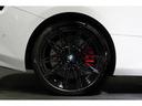 ご納車までに弊社サービス工場にて187項目に及ぶ点検を実施し、内装・車内電装系・機関面に不具合があれば部品交換・修理・整備等を行います。試運転もしっかりと行った上でご納車させていただきます。