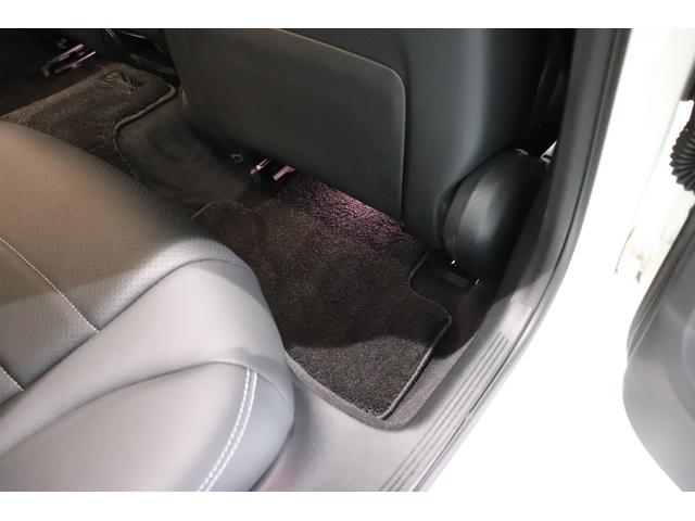 C200ステーションワゴンアバンギャルドAMGライン レーダーセーフティ キーレスゴー パドルシフト エアサス シートヒーター 純正ナビ 地デジ ETC バックカメラ コーナーセンサー パワーテールゲート AMG18インチアルミ(46枚目)