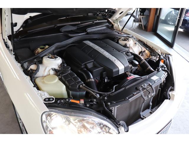 Ｓクラス Ｓ３５０スペシャルエディション　サンルーフ　クルーズコントロール　ウォールナットウッド本革巻きステアリング　ステアリングヒーター　ブラックレザー　シートヒーター　ナビ　ＥＴＣ　コーナーセンサー　１６ＡＷ（7枚目）