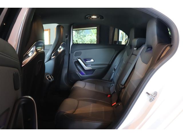 Ａクラス Ａ４５　Ｓ　４マチック＋　ＡＭＧパフォーマンスＰＫＧ　ＡＭＧアドバンスドＰＫＧ　ＨＵＤ　レーダーセーフティ　シートヒーター　シートクーラー　ナビ　地デジ　ＥＴＣ　３６０°カメラ　コーナーセンサー　前後ドラレコ　レーダー探知機（11枚目）