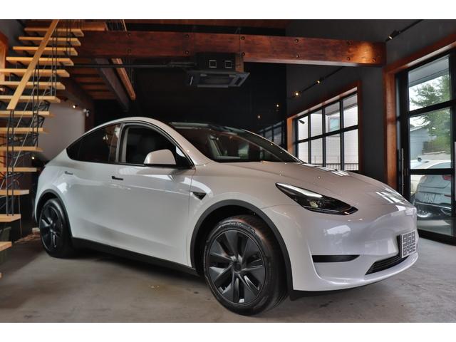モデルＹ ＲＷＤ　パノラマガラスルーフ　ステアリングヒーター　ブラックレザー　パワーシート　シートヒーター　ナビ　ＥＴＣ　バックカメラ　コーナーセンサー　ドラレコ　パワーテールゲート　ＬＥＤライト　１９ＡＷ（22枚目）