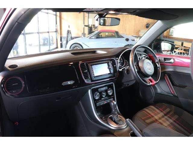 ザ・ビートル ハッシュタグピンクビートル　プッシュスタート　クルーズコントロール　純正ナビゲーション　地デジ　ＥＴＣ　バックカメラ　キセノン（10枚目）