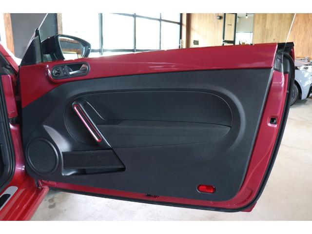 ザ・ビートル ハッシュタグピンクビートル　プッシュスタート　クルーズコントロール　純正ナビゲーション　地デジ　ＥＴＣ　バックカメラ　キセノン（48枚目）