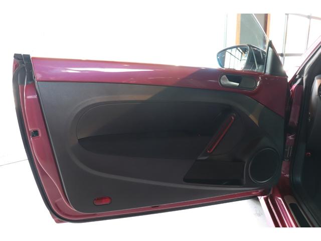 ザ・ビートル ハッシュタグピンクビートル　プッシュスタート　クルーズコントロール　純正ナビゲーション　地デジ　ＥＴＣ　バックカメラ　キセノン（49枚目）