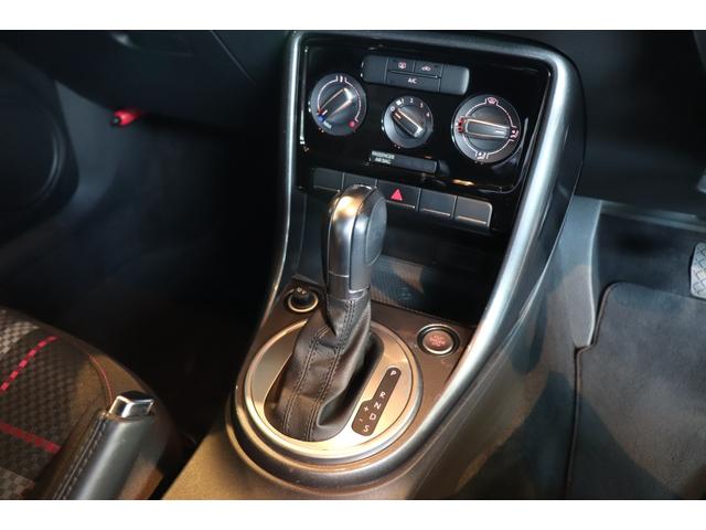 ザ・ビートル ハッシュタグピンクビートル　プッシュスタート　クルーズコントロール　純正ナビゲーション　地デジ　ＥＴＣ　バックカメラ　キセノン（63枚目）