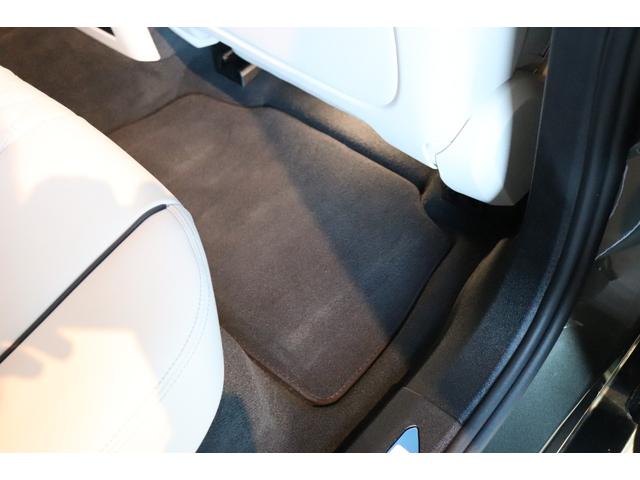 Ｘ６ ｘＤｒｉｖｅ　３５ｄ　Ｍスポーツ　Ｉｎｄｉｖｉｄｕａｌフルレザーメリノ（アイボリーホワイト／アトラスグレー）　ドラレコ（45枚目）