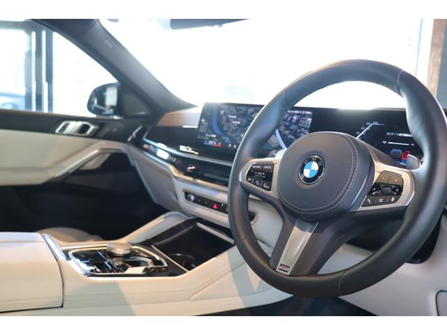 Ｘ６ ｘＤｒｉｖｅ　３５ｄ　Ｍスポーツ　Ｉｎｄｉｖｉｄｕａｌフルレザーメリノ（アイボリーホワイト／アトラスグレー）　ドラレコ（57枚目）