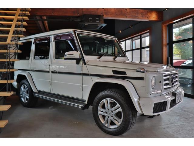 Ｇクラス Ｇ３５０ｄ　ラグジュアリーＰＫＧ　ＳＲ　レーダーセーフティ　黒革　前後席シートヒーター　ＡｐｐｌｅＣａｒＰｌａｙ　地デジ　ｈａｒｍａｎｋａｒｄｏｎサウンド　バックカメラ　コーナーセンサー　ドラレコ（22枚目）