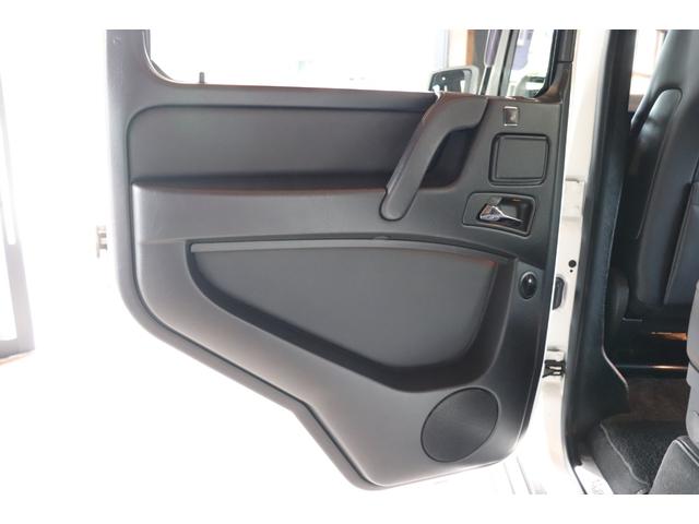 Ｇクラス Ｇ３５０ｄ　ラグジュアリーＰＫＧ　ＳＲ　レーダーセーフティ　黒革　前後席シートヒーター　ＡｐｐｌｅＣａｒＰｌａｙ　地デジ　ｈａｒｍａｎｋａｒｄｏｎサウンド　バックカメラ　コーナーセンサー　ドラレコ（47枚目）