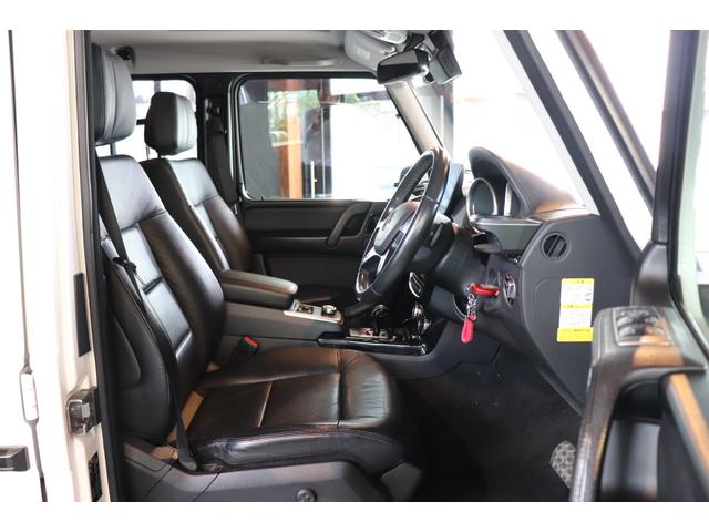 Ｇクラス Ｇ３５０ｄ　ラグジュアリーＰＫＧ　ＳＲ　レーダーセーフティ　黒革　前後席シートヒーター　ＡｐｐｌｅＣａｒＰｌａｙ　地デジ　ｈａｒｍａｎｋａｒｄｏｎサウンド　バックカメラ　コーナーセンサー　ドラレコ（57枚目）