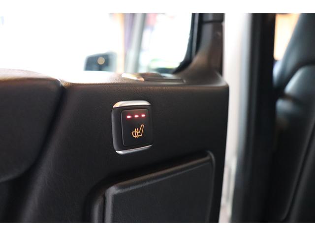 Ｇクラス Ｇ３５０ｄ　ラグジュアリーＰＫＧ　ＳＲ　レーダーセーフティ　黒革　前後席シートヒーター　ＡｐｐｌｅＣａｒＰｌａｙ　地デジ　ｈａｒｍａｎｋａｒｄｏｎサウンド　バックカメラ　コーナーセンサー　ドラレコ（64枚目）
