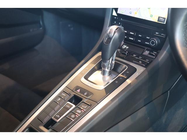 718ボクスター 718ボクスター 黒幌 パドルシフト ハーフレザー シートヒーター ナビ ETC Bカメラ コーナーセンサー レーダー探知機 ドラレコ 電動格納ドアミラー スポーツエキゾースト カラークレストセンターキャップ 19AW(12枚目)