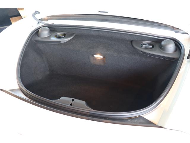 718ボクスター 718ボクスター 黒幌 パドルシフト ハーフレザー シートヒーター ナビ ETC Bカメラ コーナーセンサー レーダー探知機 ドラレコ 電動格納ドアミラー スポーツエキゾースト カラークレストセンターキャップ 19AW(16枚目)