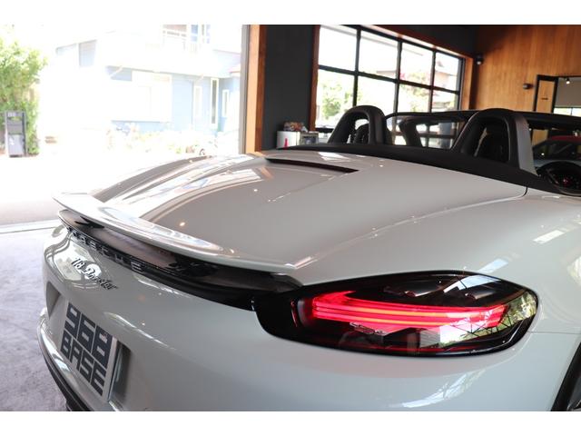 718ボクスター 718ボクスター 黒幌 パドルシフト ハーフレザー シートヒーター ナビ ETC Bカメラ コーナーセンサー レーダー探知機 ドラレコ 電動格納ドアミラー スポーツエキゾースト カラークレストセンターキャップ 19AW(32枚目)