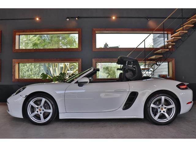 718ボクスター 718ボクスター 黒幌 パドルシフト ハーフレザー シートヒーター ナビ ETC Bカメラ コーナーセンサー レーダー探知機 ドラレコ 電動格納ドアミラー スポーツエキゾースト カラークレストセンターキャップ 19AW(37枚目)