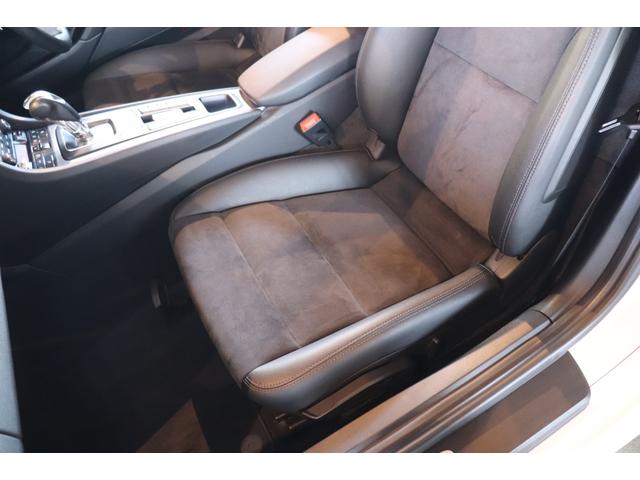 718ボクスター 718ボクスター 黒幌 パドルシフト ハーフレザー シートヒーター ナビ ETC Bカメラ コーナーセンサー レーダー探知機 ドラレコ 電動格納ドアミラー スポーツエキゾースト カラークレストセンターキャップ 19AW(49枚目)