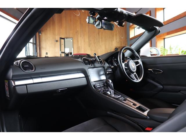 718ボクスター 718ボクスター 黒幌 パドルシフト ハーフレザー シートヒーター ナビ ETC Bカメラ コーナーセンサー レーダー探知機 ドラレコ 電動格納ドアミラー スポーツエキゾースト カラークレストセンターキャップ 19AW(53枚目)