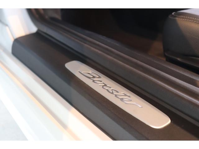 718ボクスター 718ボクスター 黒幌 パドルシフト ハーフレザー シートヒーター ナビ ETC Bカメラ コーナーセンサー レーダー探知機 ドラレコ 電動格納ドアミラー スポーツエキゾースト カラークレストセンターキャップ 19AW(65枚目)