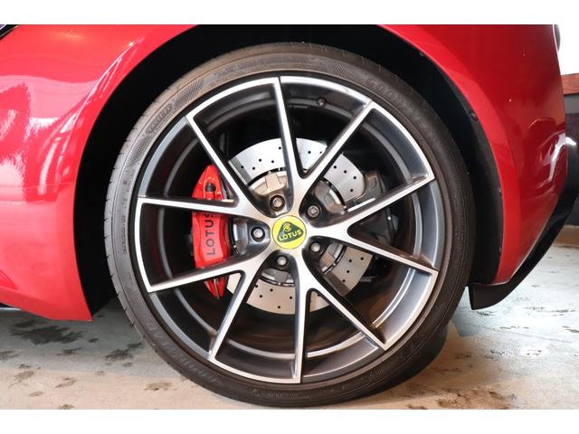 エミーラ Ｖ６　ファーストエディション　マグマレッド　フルブラックパック（グロスブラック）　１２ｗａｙ電動調整式プレミアムスポーツシート　シートヒーター　ディスプレイオーディオ　ドラレコ　レッドキャリパー　２０ＡＷ（45枚目）