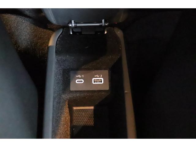 エミーラ Ｖ６　ファーストエディション　マグマレッド　フルブラックパック（グロスブラック）　１２ｗａｙ電動調整式プレミアムスポーツシート　シートヒーター　ディスプレイオーディオ　ドラレコ　レッドキャリパー　２０ＡＷ（70枚目）