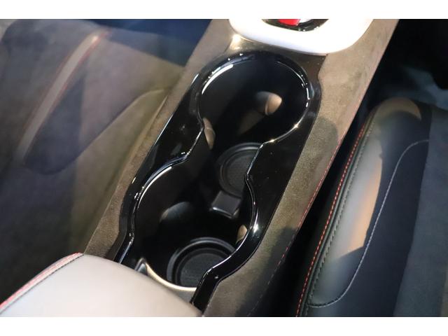 エミーラ Ｖ６　ファーストエディション　マグマレッド　フルブラックパック（グロスブラック）　１２ｗａｙ電動調整式プレミアムスポーツシート　シートヒーター　ディスプレイオーディオ　ドラレコ　レッドキャリパー　２０ＡＷ（72枚目）