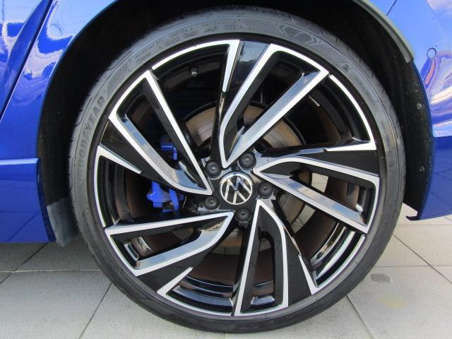 ゴルフＲ Ｒ　認定中古車／ワンオーナー／禁煙車（16枚目）