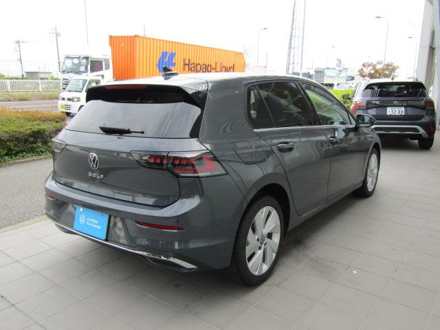 ゴルフ ＴＤＩスタイル　登録済未使用車／認定中古車（11枚目）