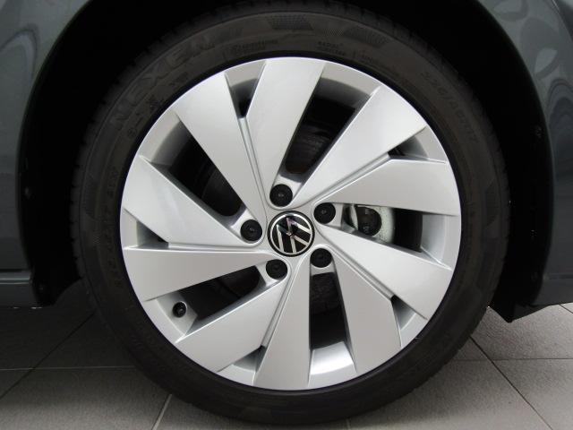 ゴルフ ＴＤＩスタイル　登録済未使用車／認定中古車（12枚目）